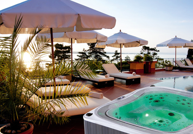 SPA A DEBORDEMENT